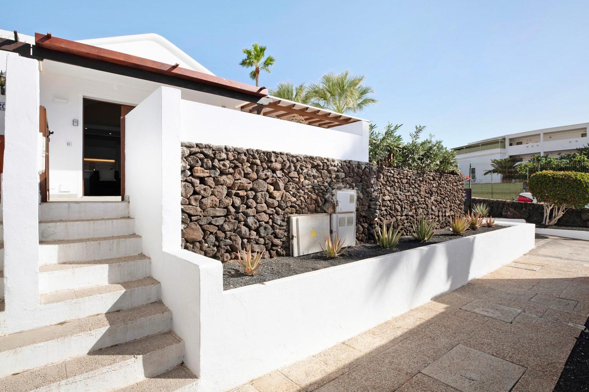 Playa Flamingo 19 Apartment Playa Blanca  Ngoại thất bức ảnh